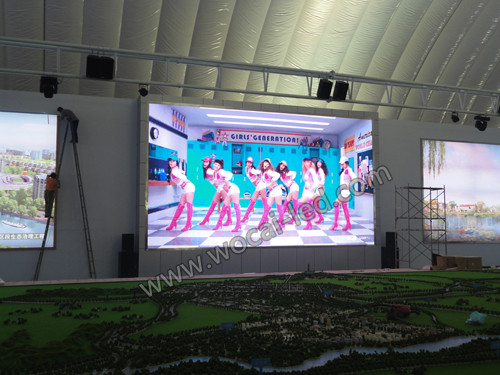 南京LED室内屏:全彩显示技术如何重塑城市视觉空间